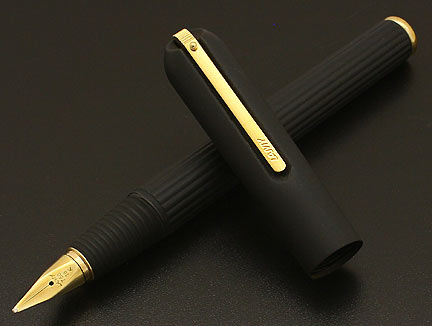 lamy-persona-black-fountain-pen