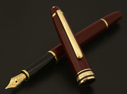 montblanc-classique-144-bordeaux-burgundy-fountain-pen-2