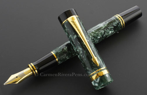 Parker Duofold Centennial Marbled Green Flat Top Fountain Pen - © carmenriverapens.com
