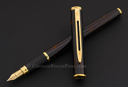 Waterman Black Lacquer Executive Fountain Pen