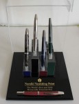 pilot-namiki-vanishing-point-fountain-pen-plexy-glass-display-case